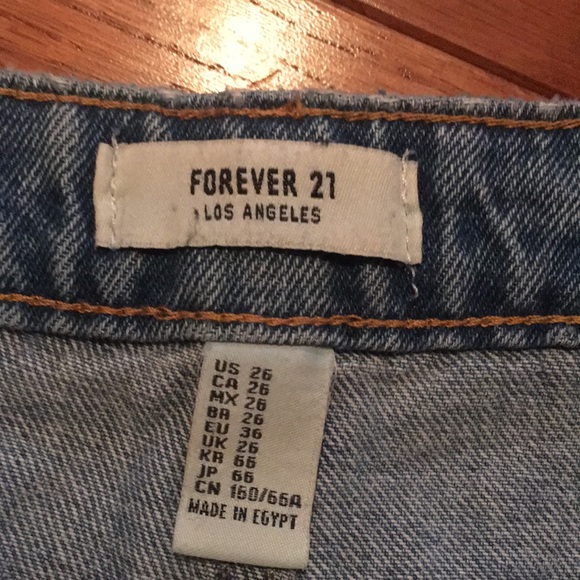 Forever 21 high waisted jean shorts - Picture 2 of 2